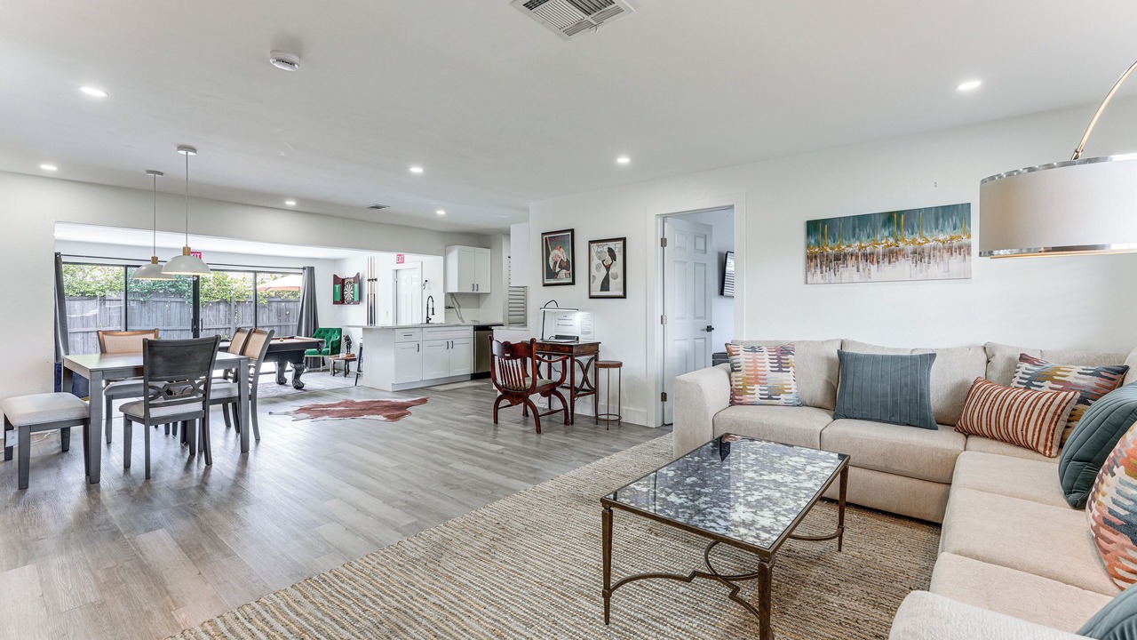 Photo of Livingroom in West Hollywood