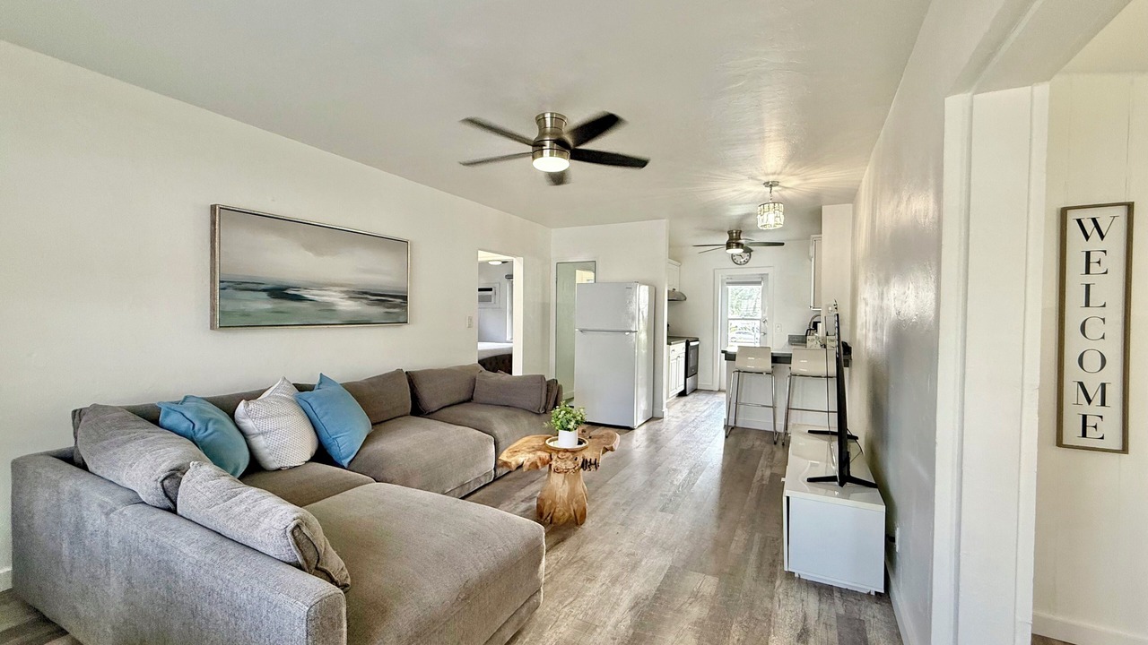 Photo of Livingroom in Dolphin Isles