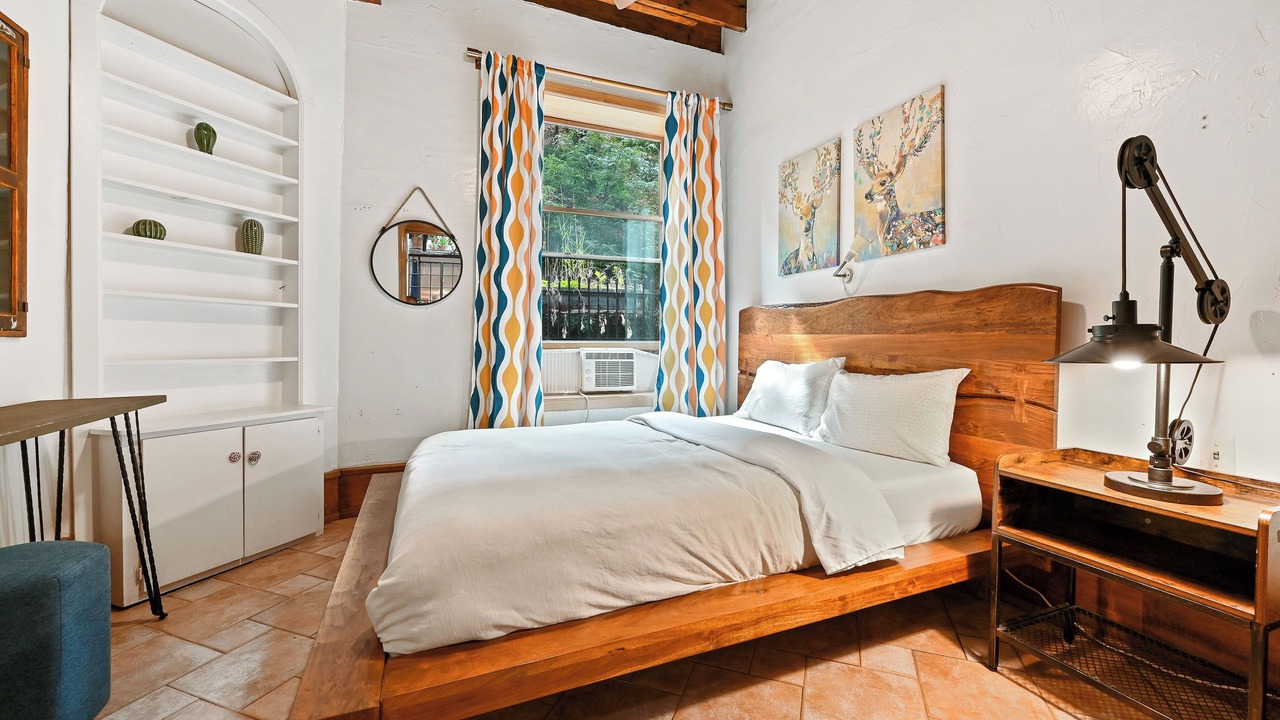 Photo of Bedroom in Bowery