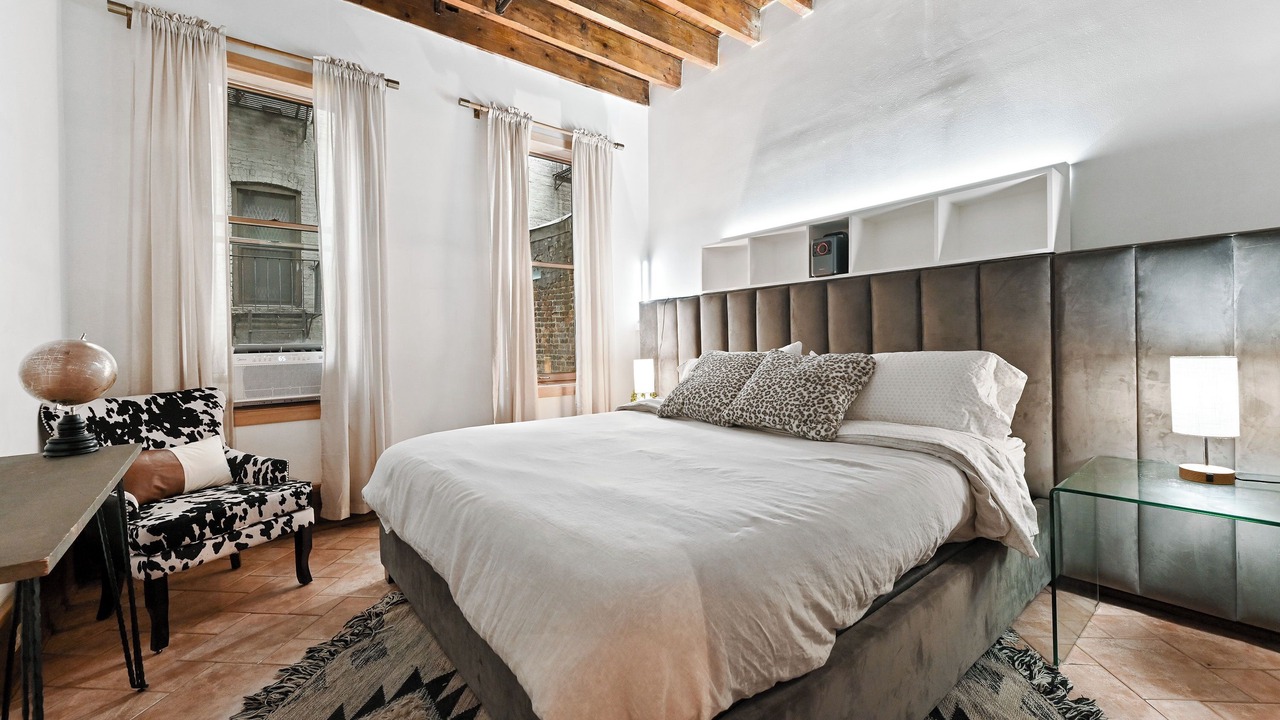 Photo of Bedroom in Bowery
