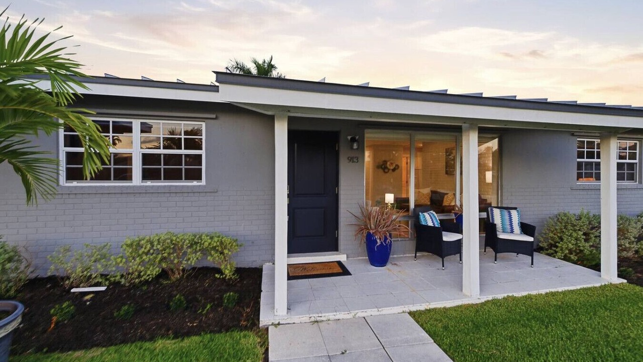 Photo of Outdoor in Lighthouse Point