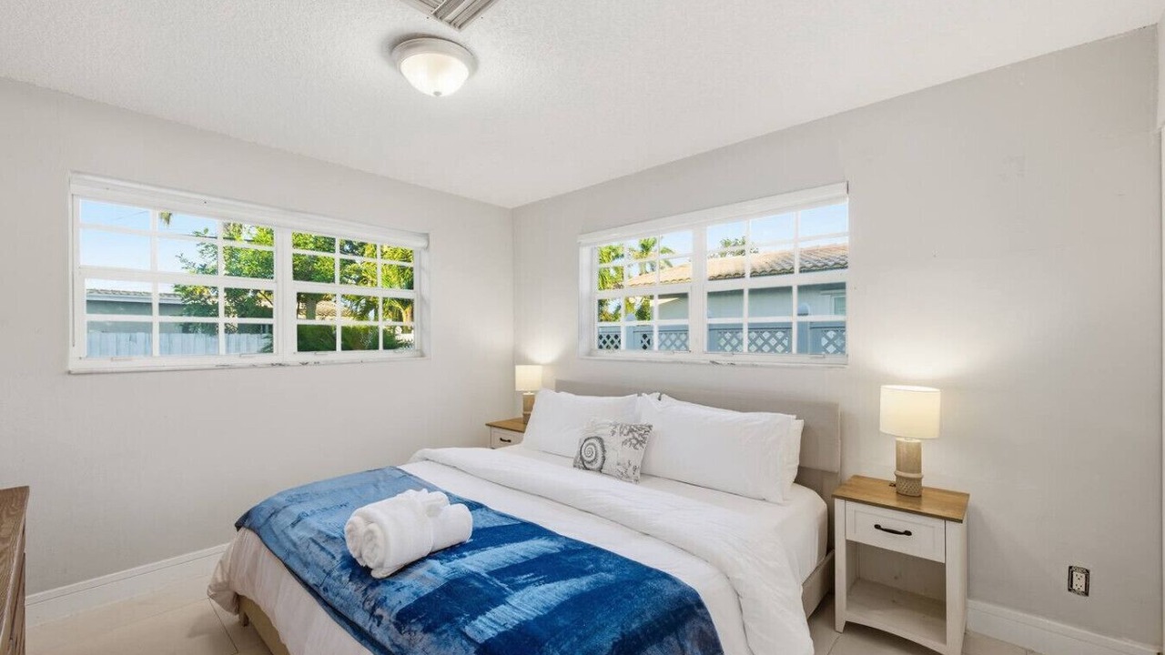 Photo of Bedroom in Lighthouse Point