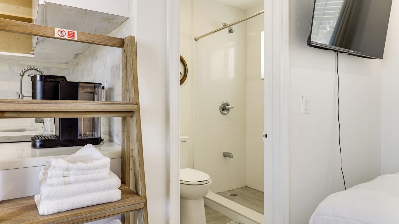 Photo of Bathroom in Cypress Point