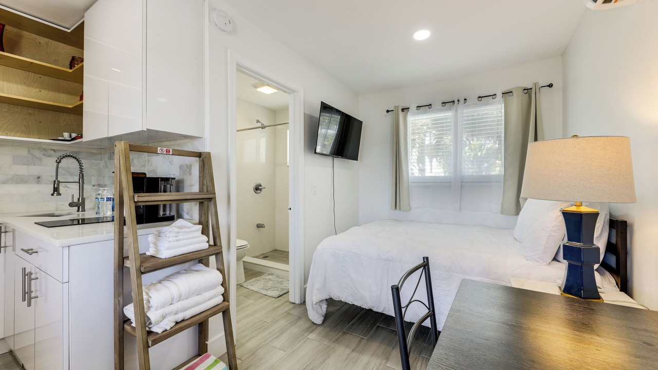 Photo of Bedroom in Cypress Point