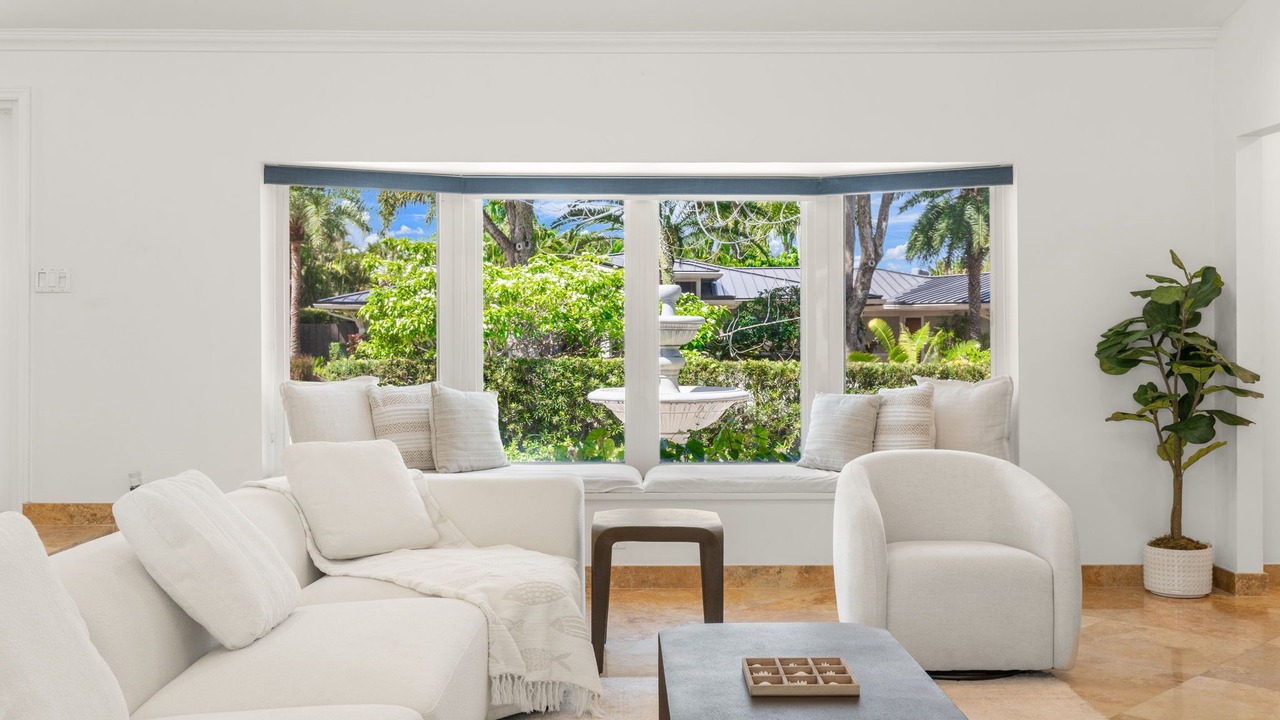 Photo of Livingroom in Coral Ridge