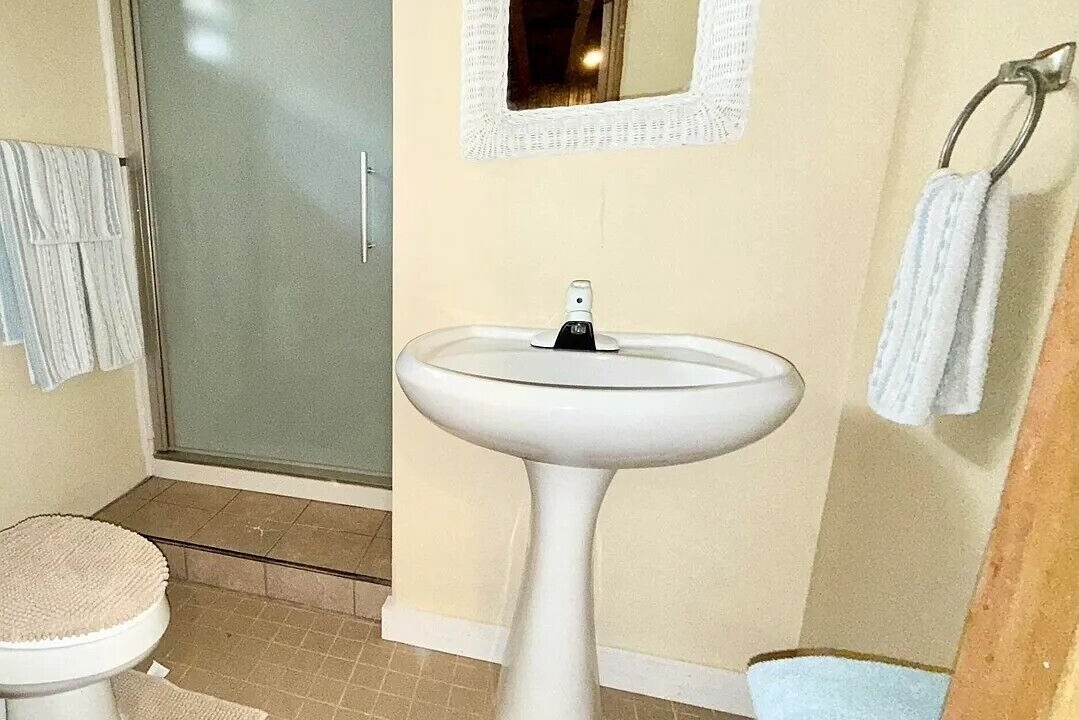 Photo of Bathroom in Richwood