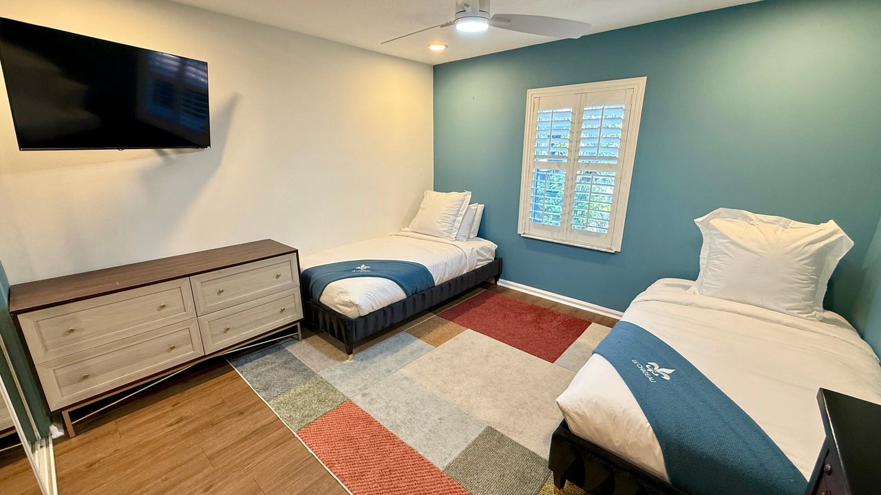 Photo of Bedroom in Sunrise