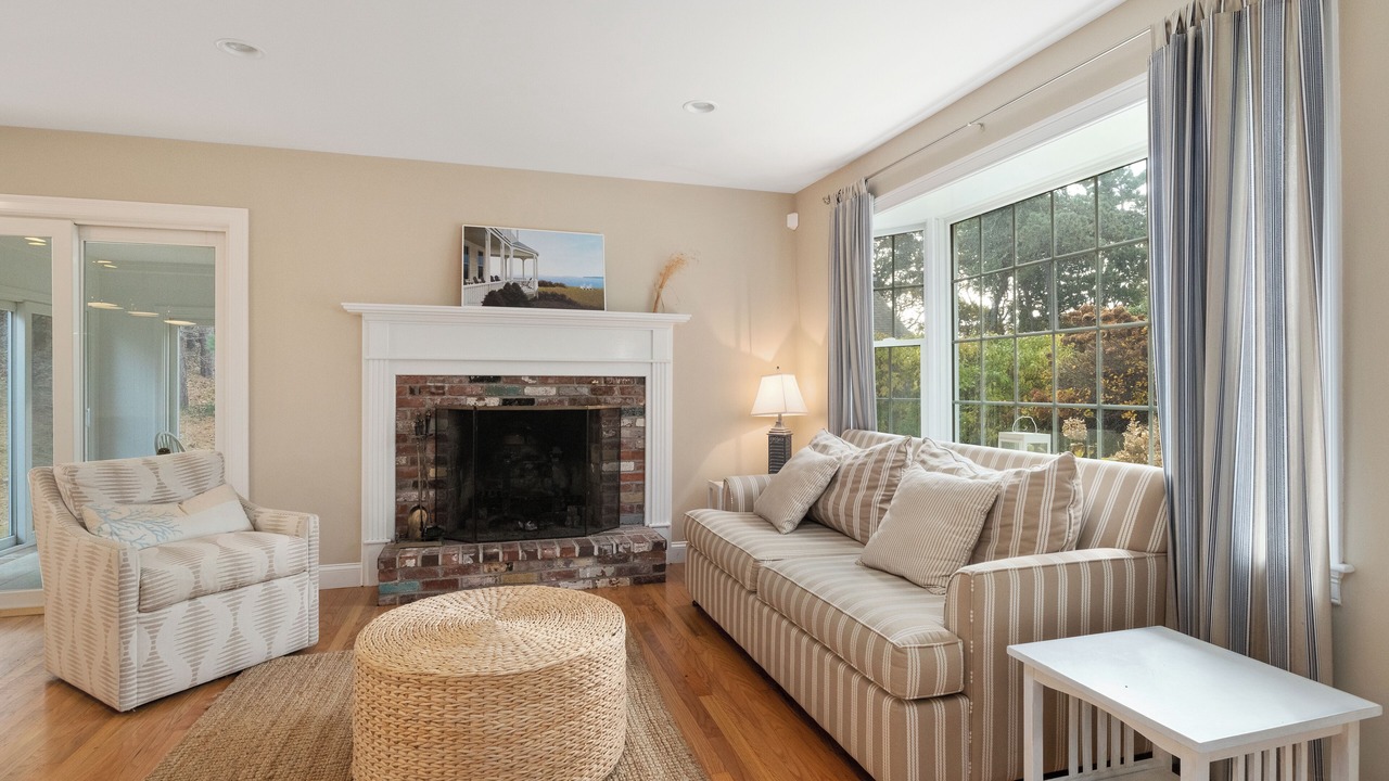 Photo of Livingroom in West Chatham