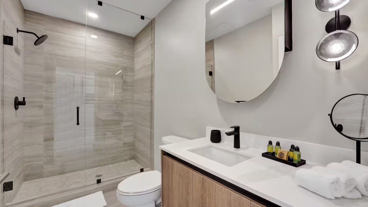Photo of Bathroom in North Beach