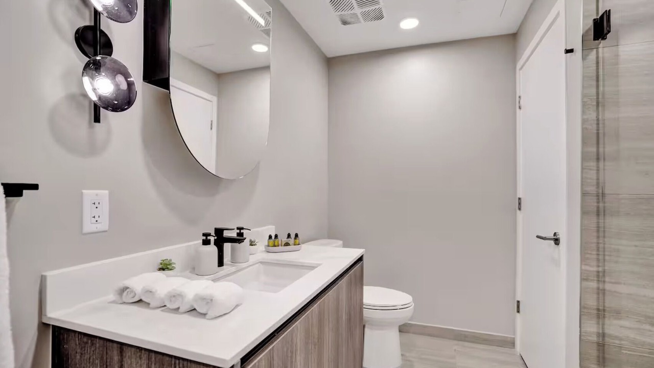 Photo of Bathroom in North Beach