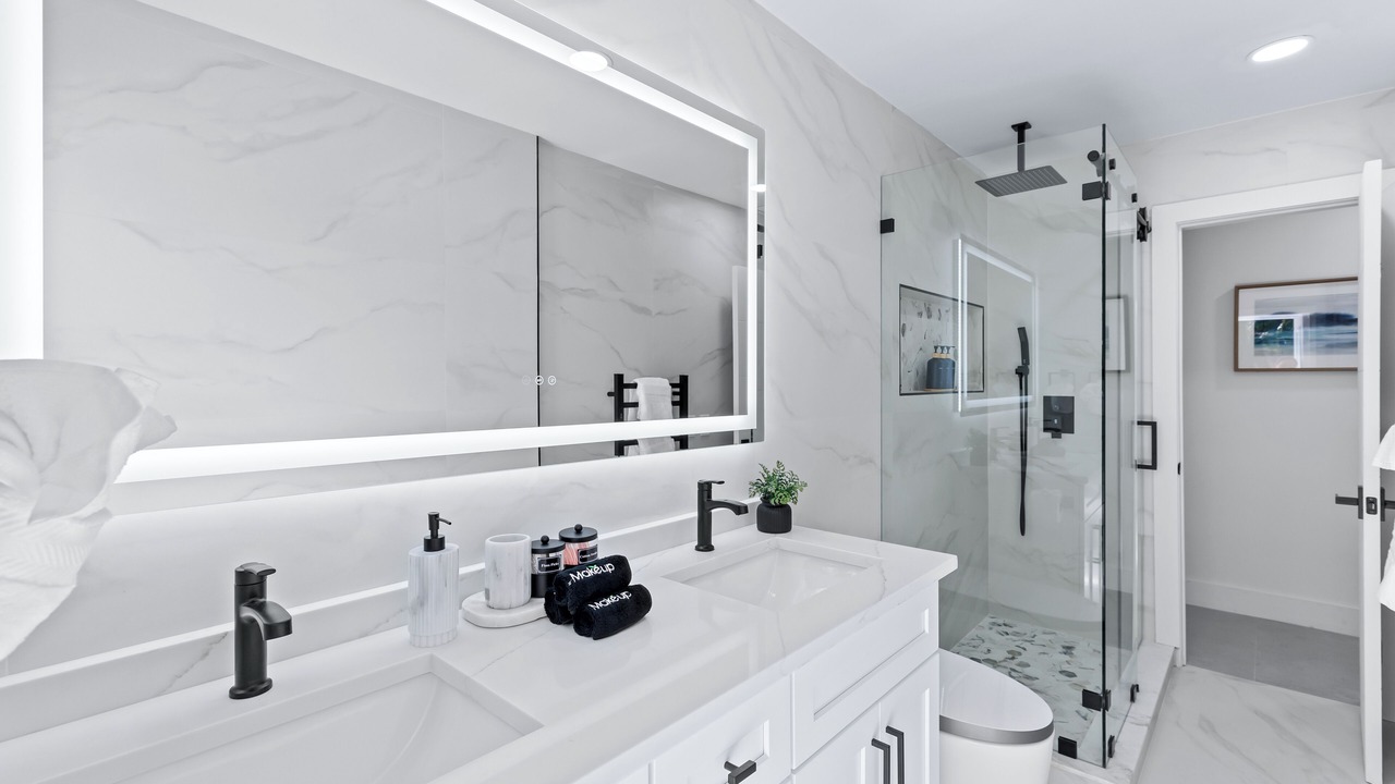 Photo of Bathroom in Coral Ridge Isles