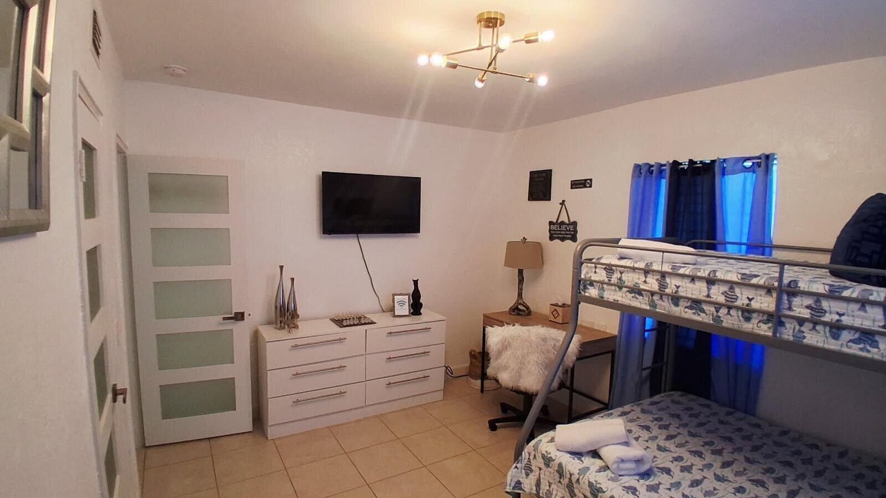 Photo of Bedroom in Highland Garden