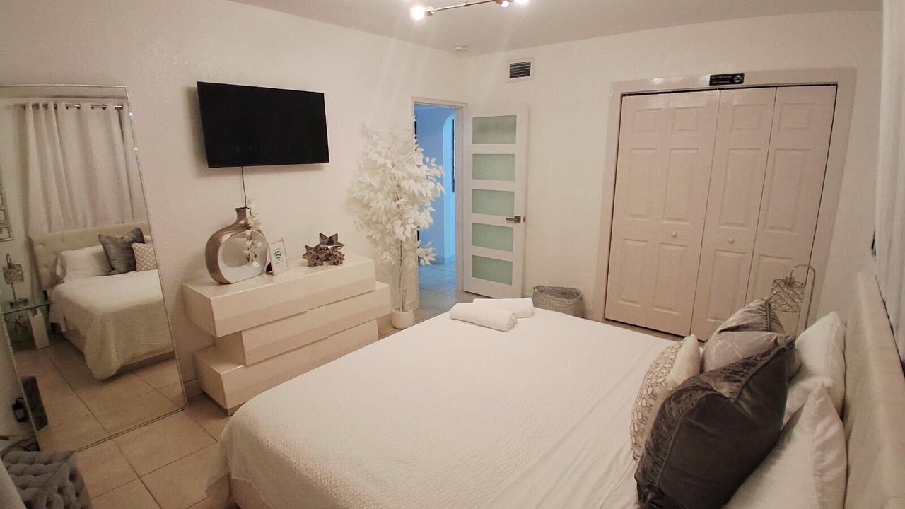 Photo of Bedroom in Highland Garden