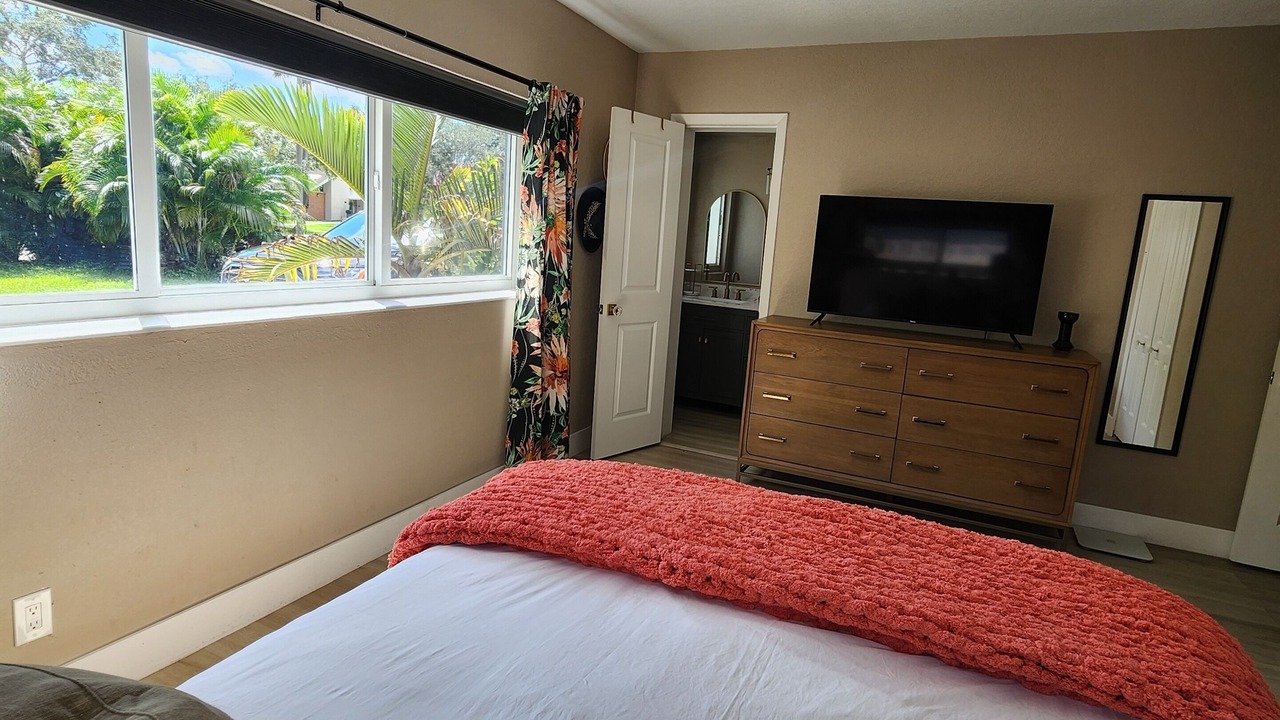 Photo of Bedroom in River Oaks