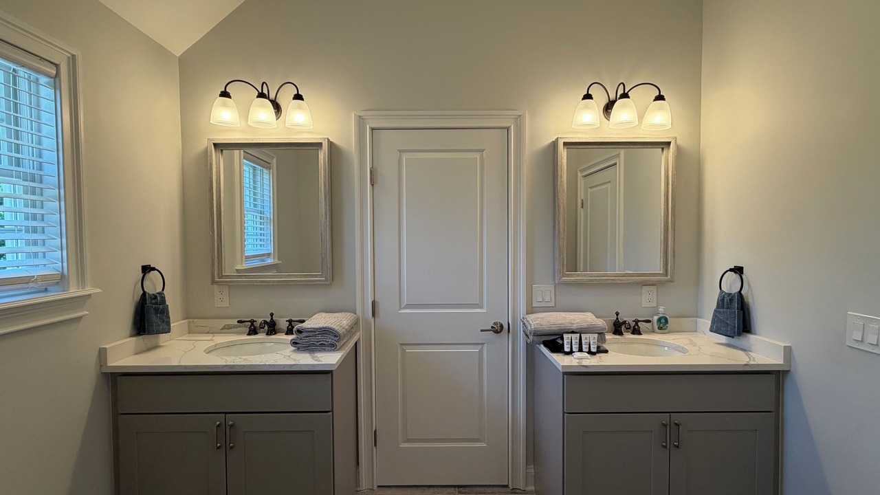 Photo of Bathroom in Baptistown
