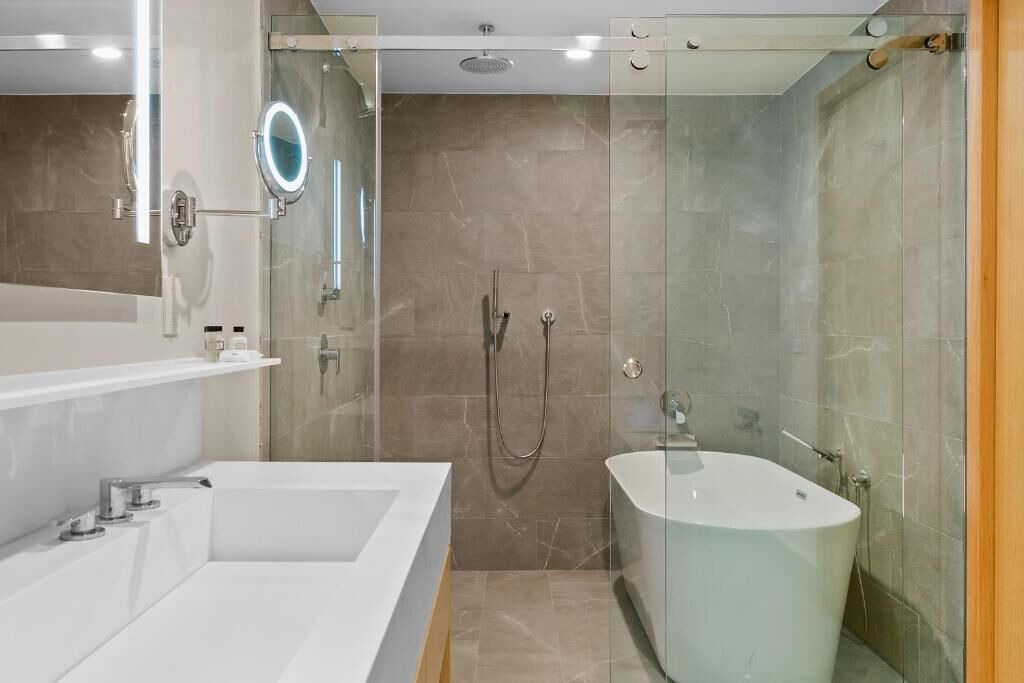 Photo of Bathroom in Eastern Malibu