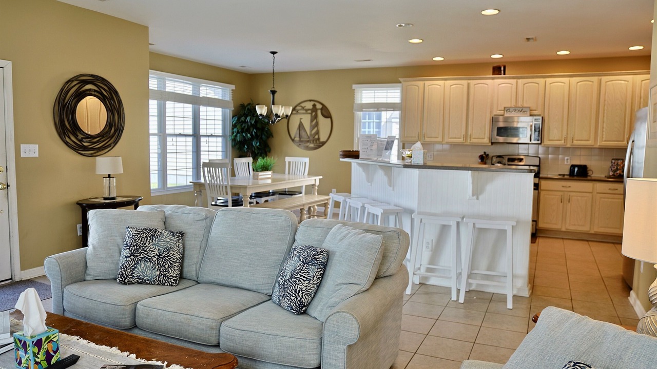 Photo of Livingroom in Bayside