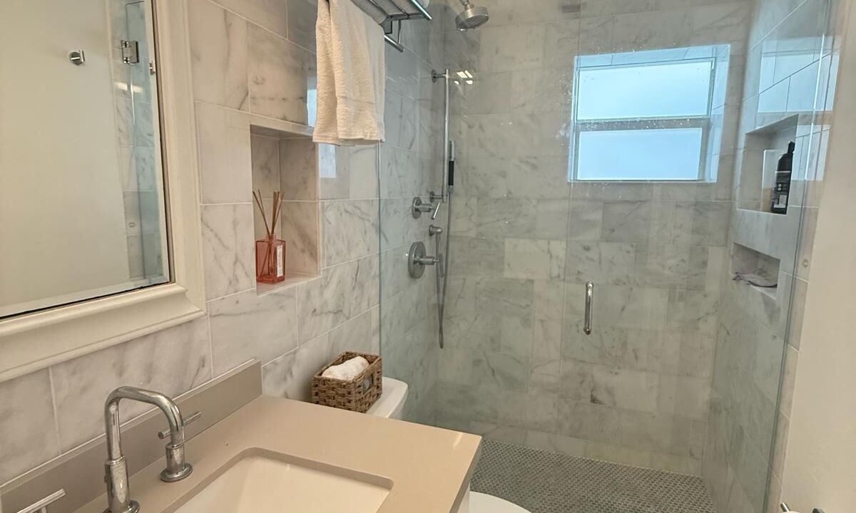 Photo of Bathroom in Poinsettia Heights