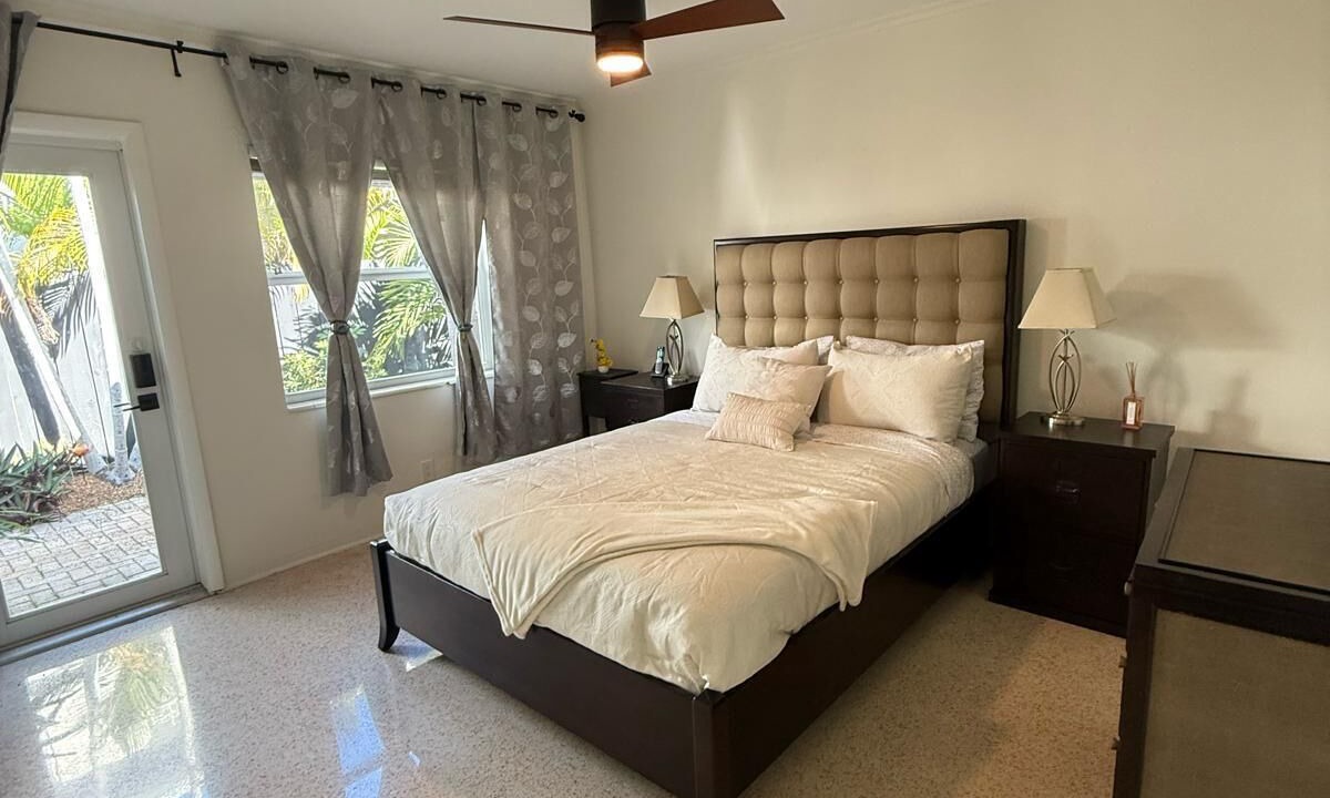 Photo of Bedroom in Poinsettia Heights