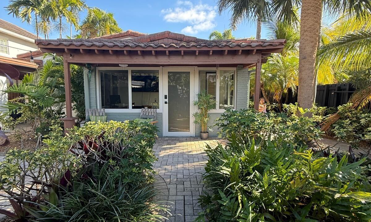 Photo of Outdoor in Poinsettia Heights