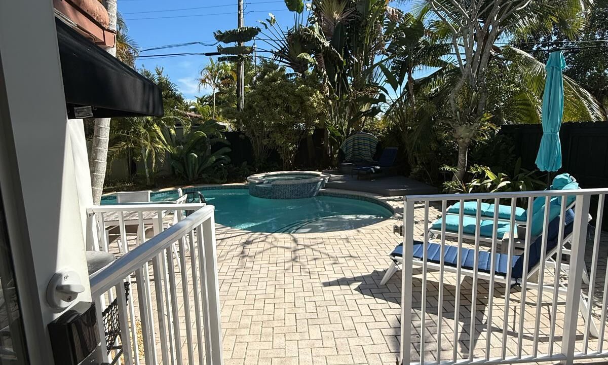 Photo of Outdoor in Poinsettia Heights