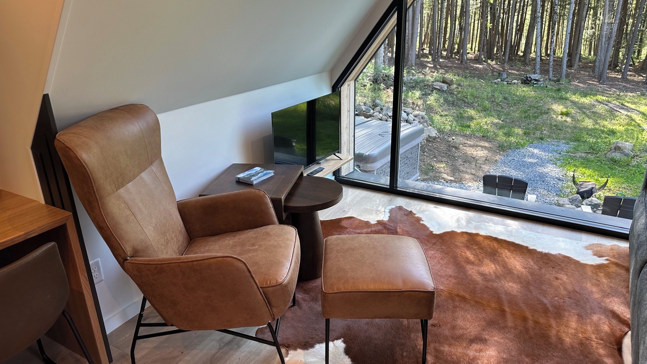 Photo of Livingroom in Greenfield Center