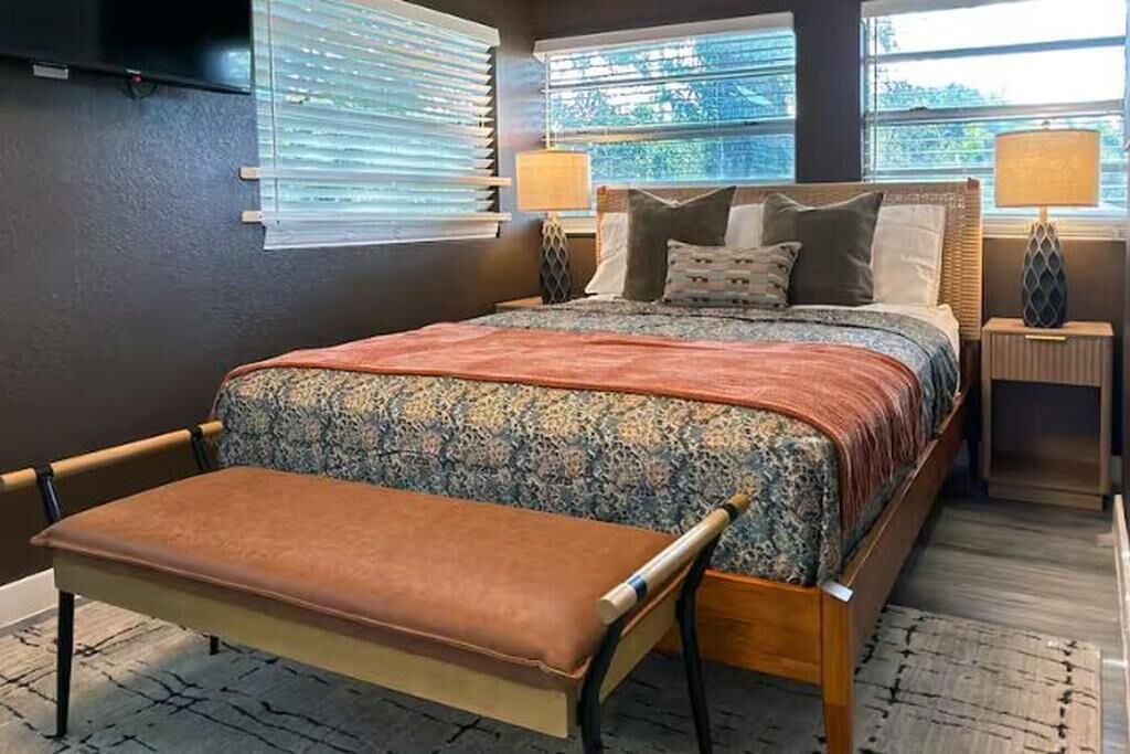Photo of Bedroom in Tarpon River
