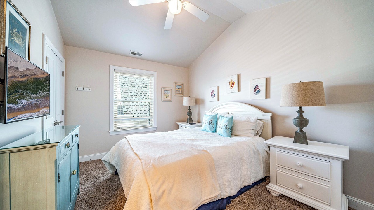 Photo of Bedroom in North End