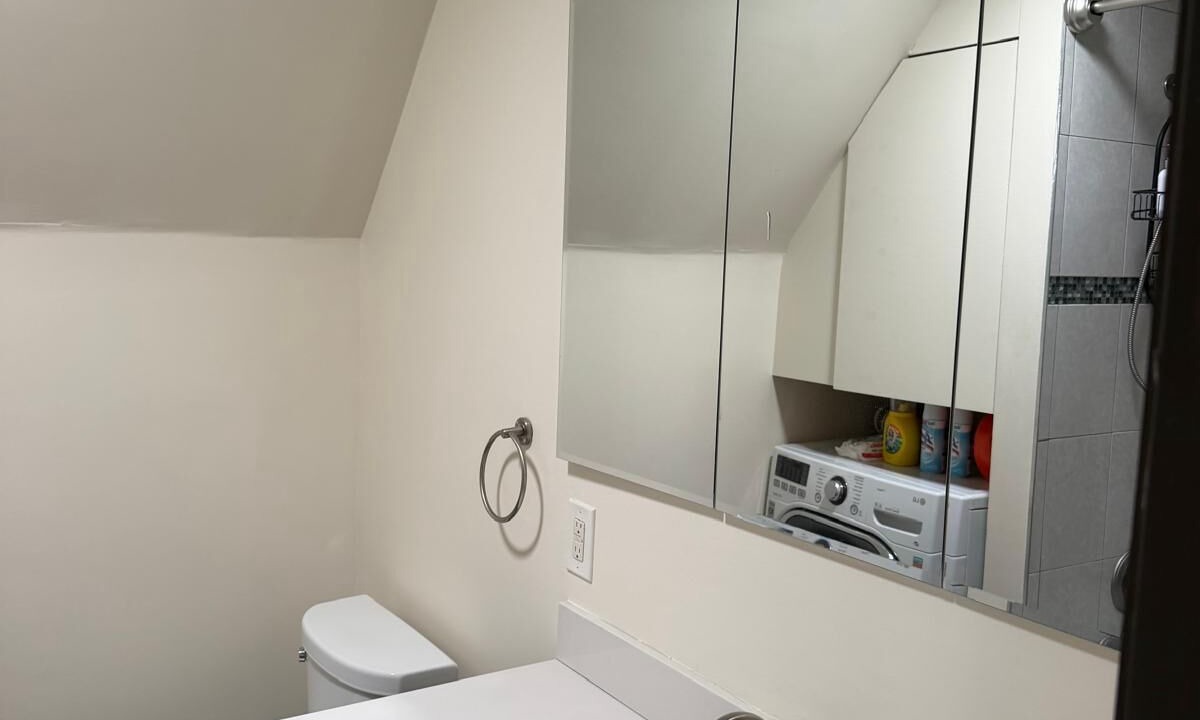 Photo of Bathroom in Weehawken