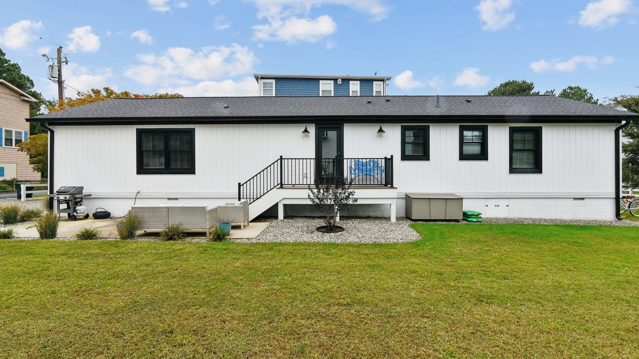 Photo of Outdoor in Sandpiper Pines