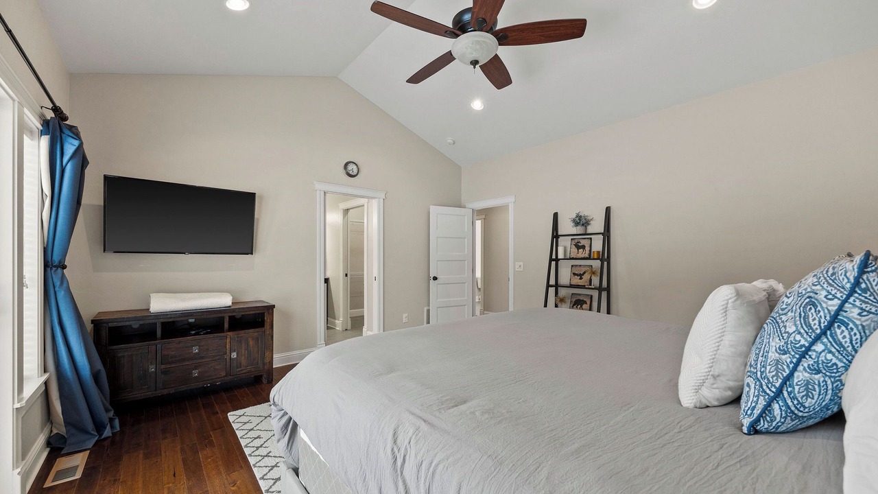 Photo of Bedroom in Kalispell