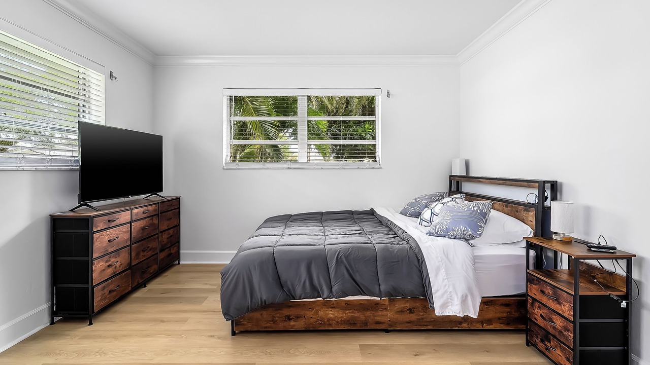 Photo of Bedroom in Deerfield Beach