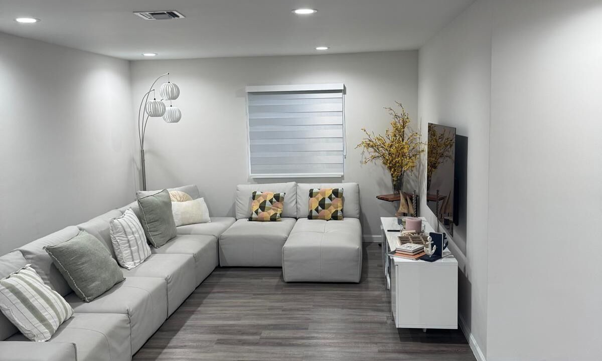Photo of Livingroom in Deerfield Beach