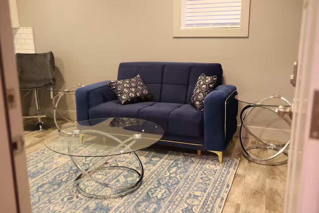 Photo of Livingroom in Forest Hill