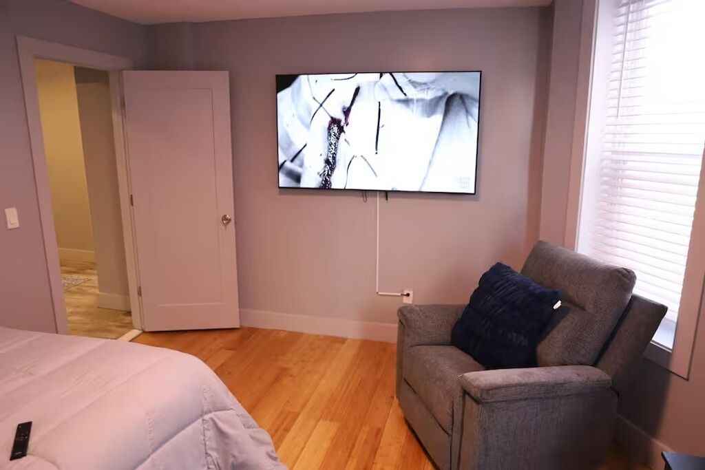 Photo of Bedroom in Forest Hill