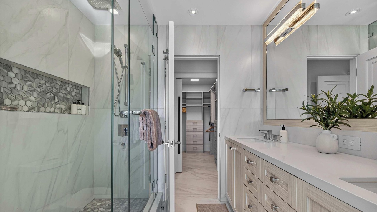 Photo of Bathroom in East Fort Lauderdale