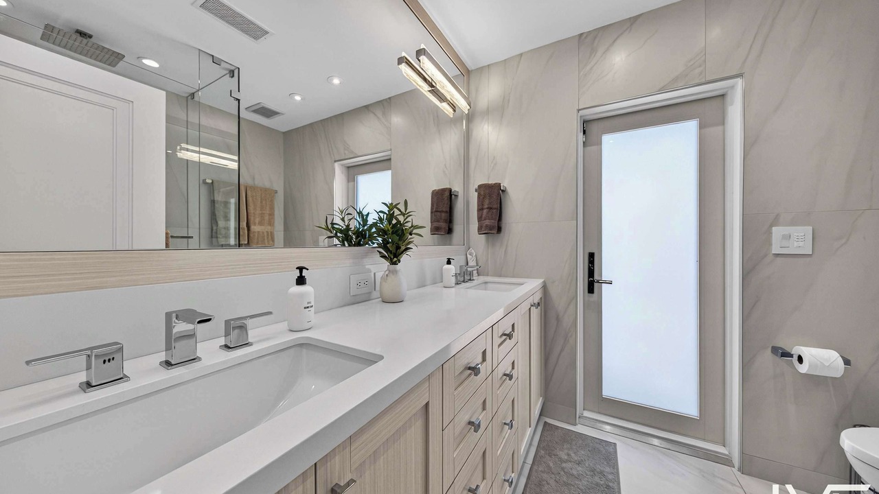 Photo of Bathroom in East Fort Lauderdale
