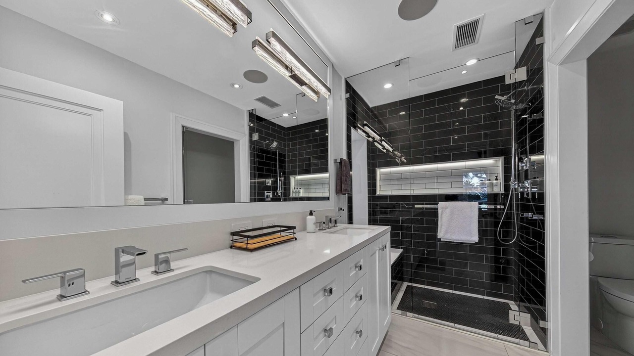 Photo of Bathroom in East Fort Lauderdale