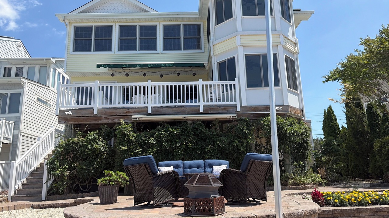 Photo of Outdoor in Osborn Island