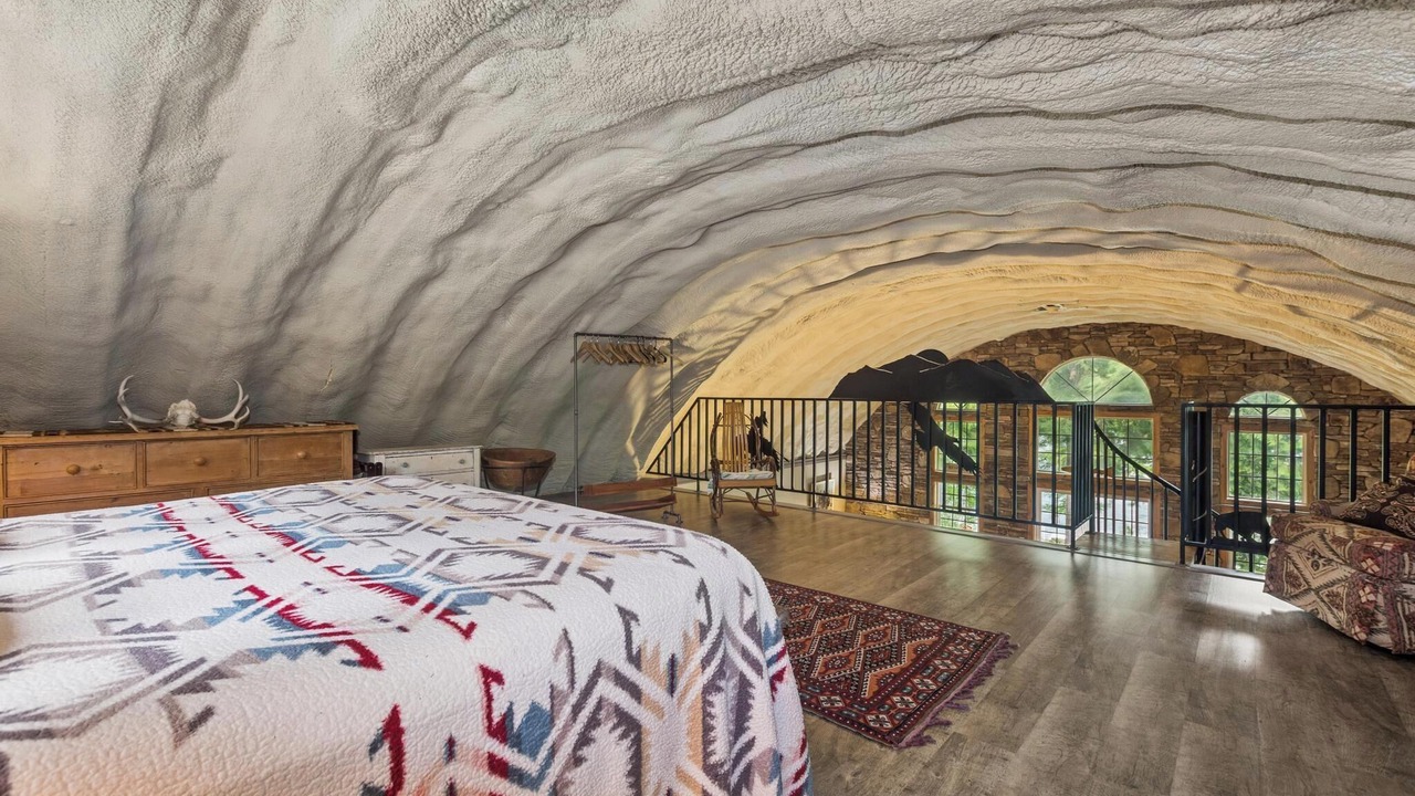 Photo of Bedroom in Columbia Falls
