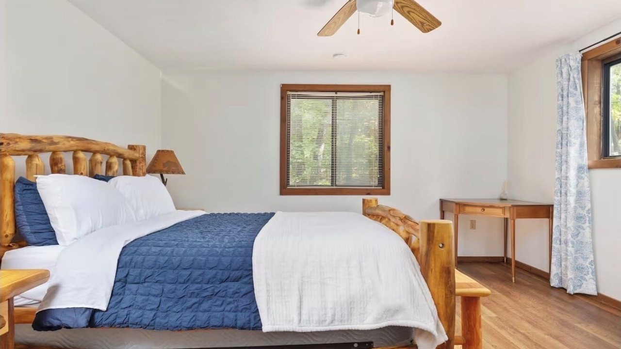 Photo of Bedroom in Basye
