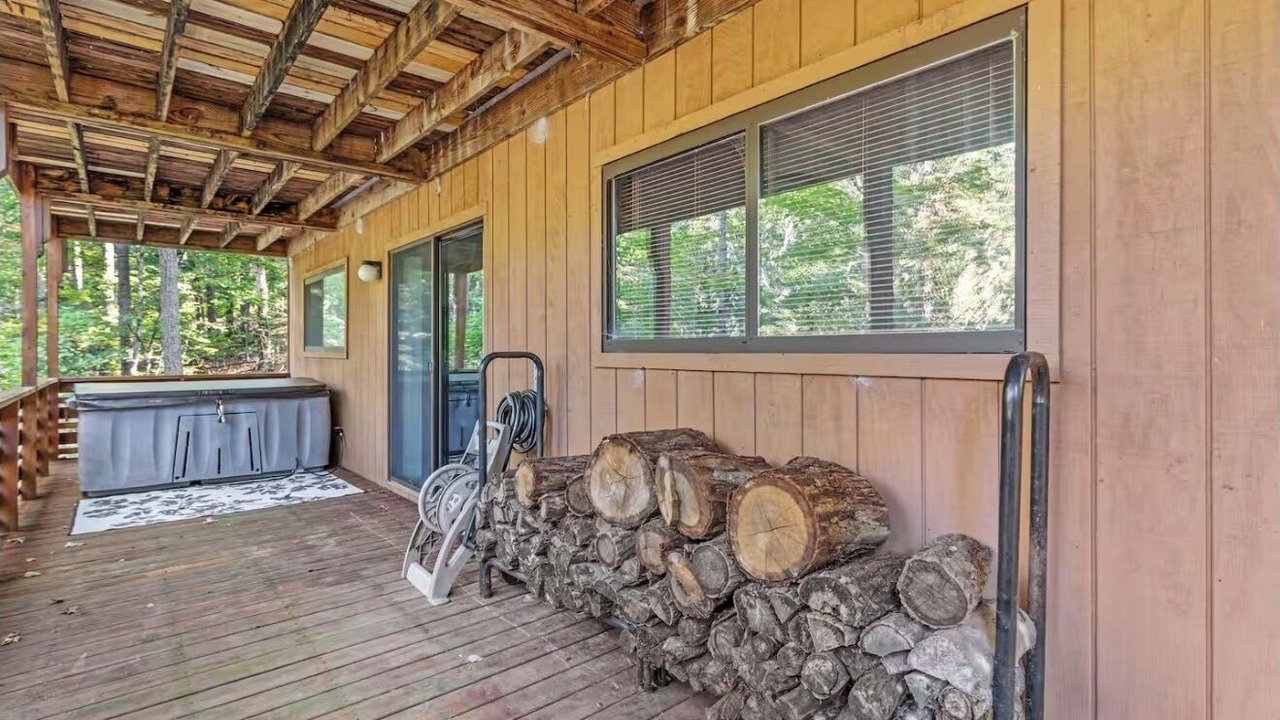 Photo of Patio Balcony in Basye