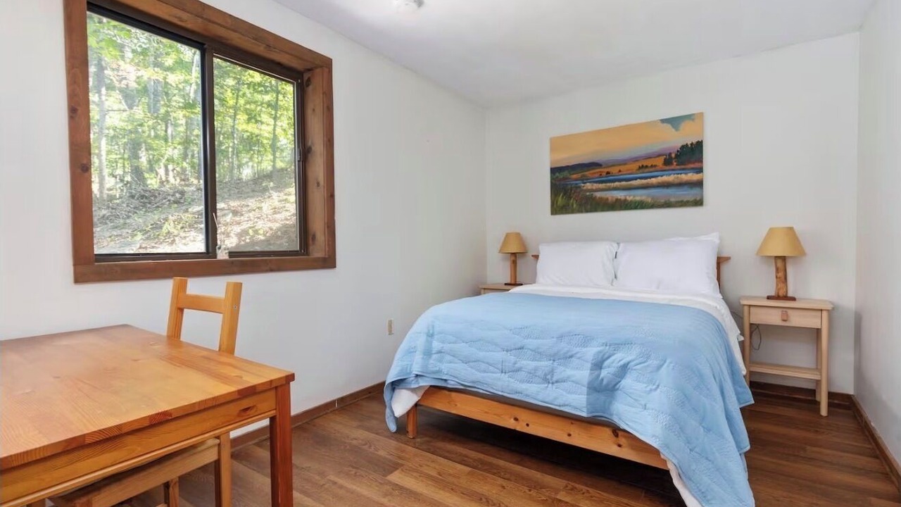 Photo of Bedroom in Basye