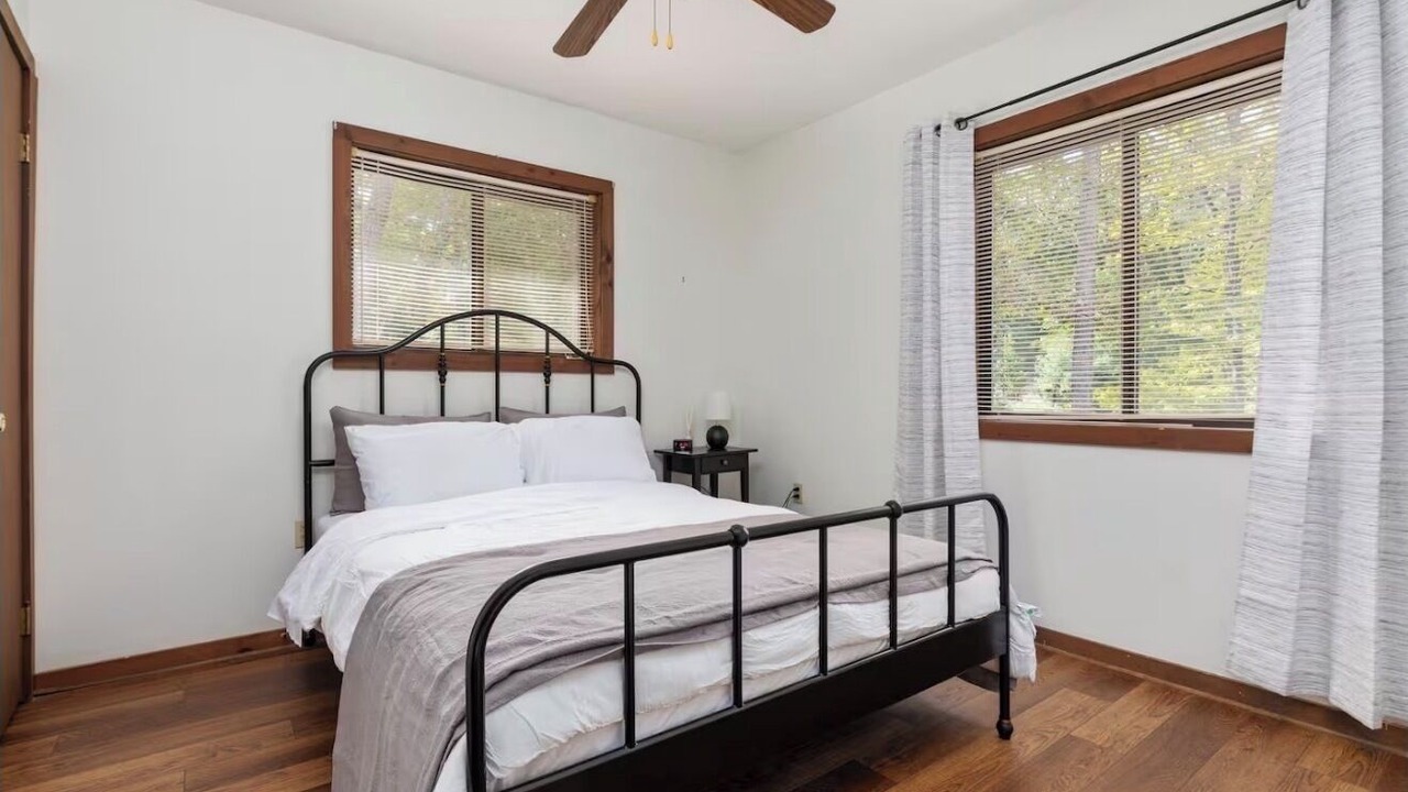 Photo of Bedroom in Basye
