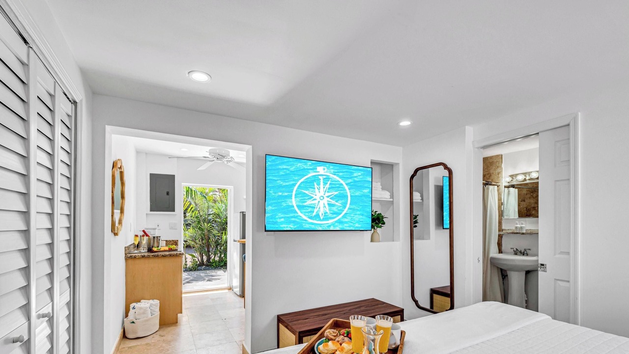 Photo of Bedroom in Lauderdale-by-the-Sea