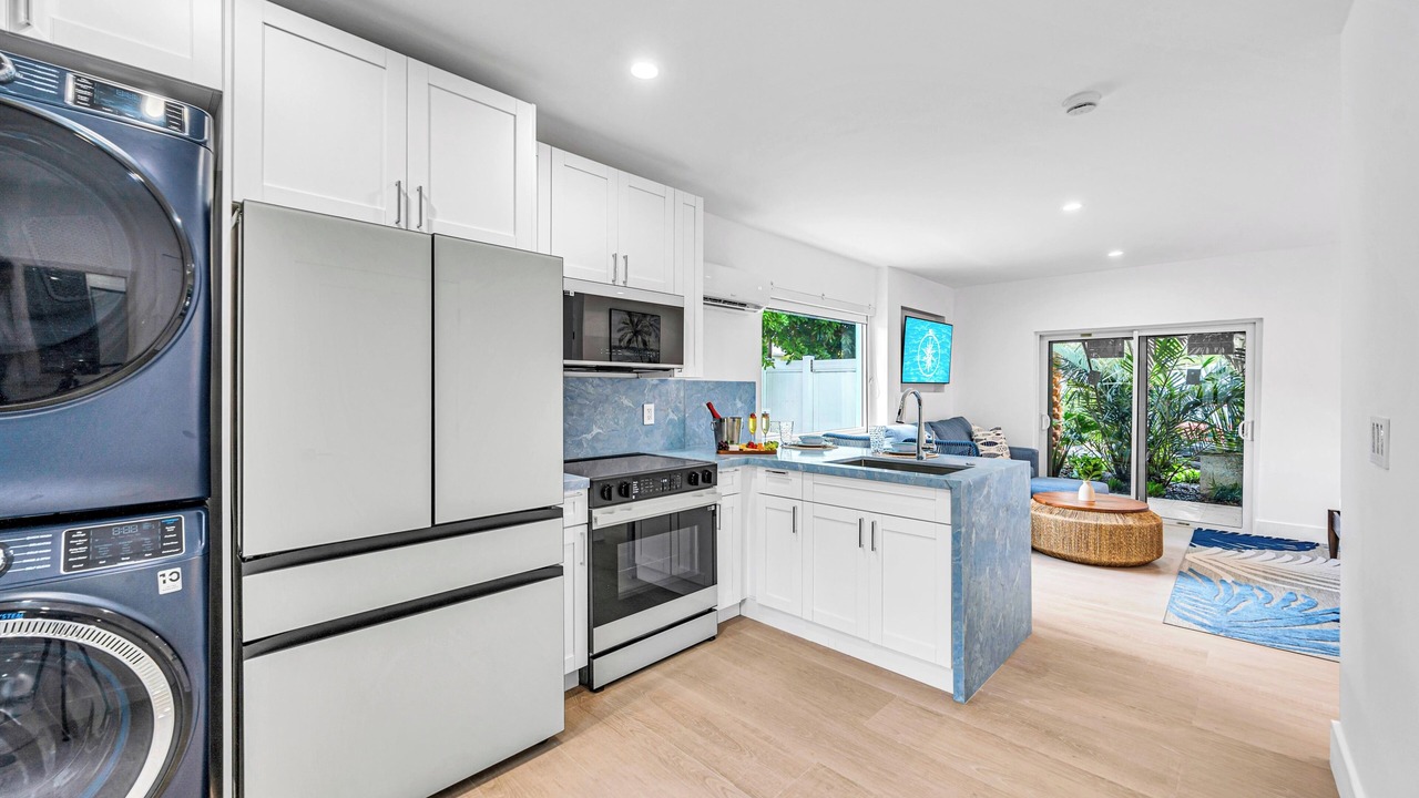 Photo of Kitchen in Lauderdale-by-the-Sea