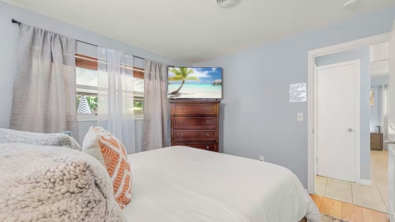Photo of Bedroom in North Andrews Gardens