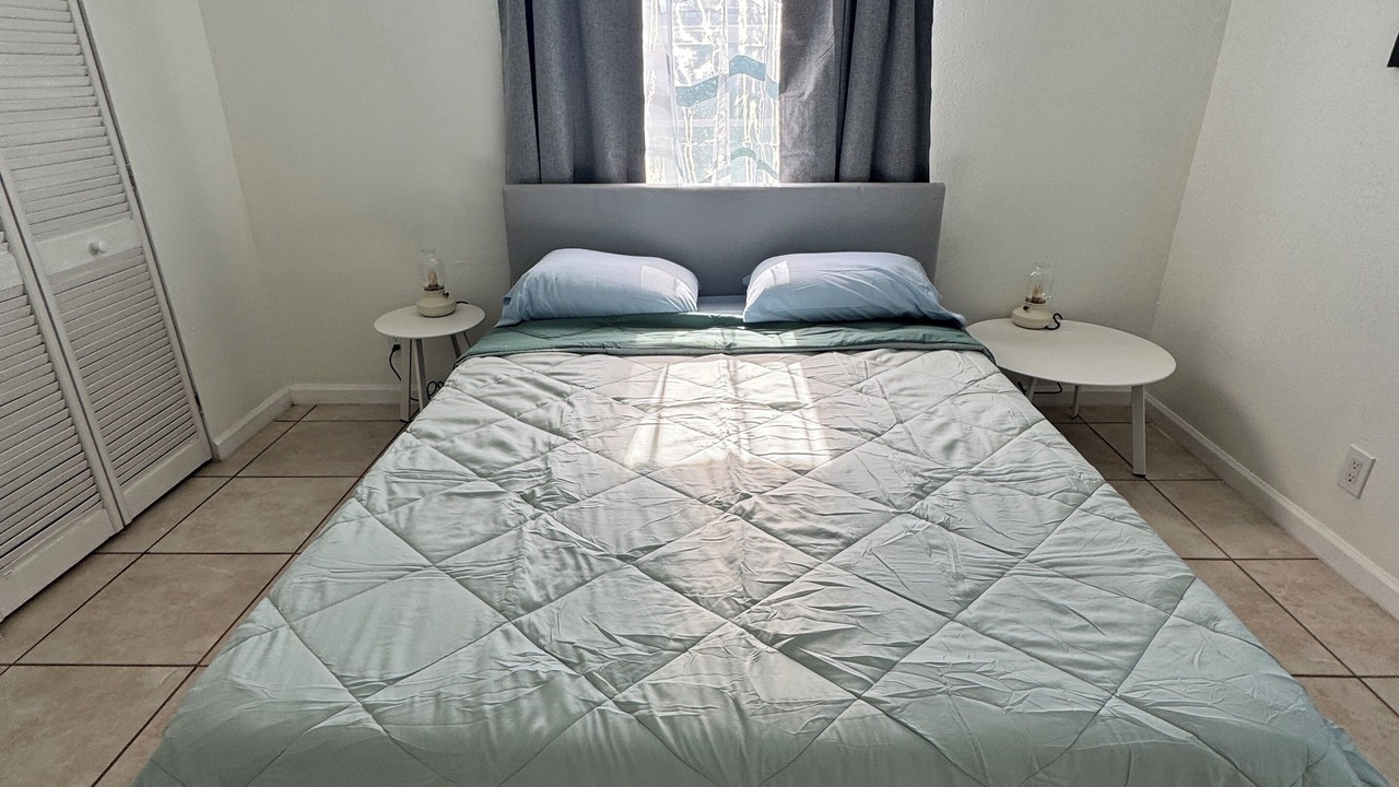 Photo of Bedroom in Poinsettia Heights