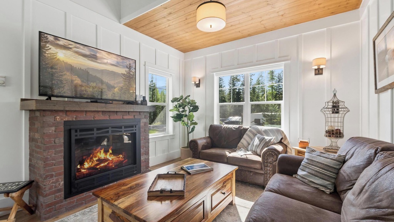 Photo of Livingroom in Martin City