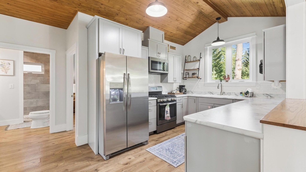 Photo of Kitchen in Martin City